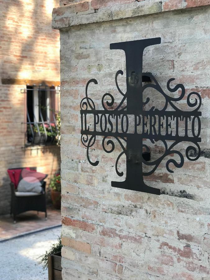 Bed and Breakfast Il Posto Perfetto Santa Maria Nuova  Exterior foto